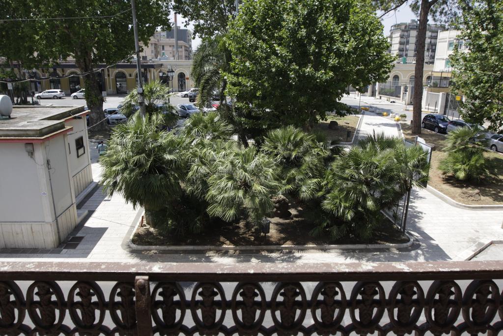 Palazzo 900 Panzió Brindisi Szoba fotó